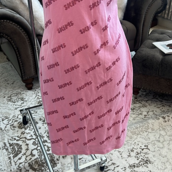 Skims dress - Picture 2 of 9